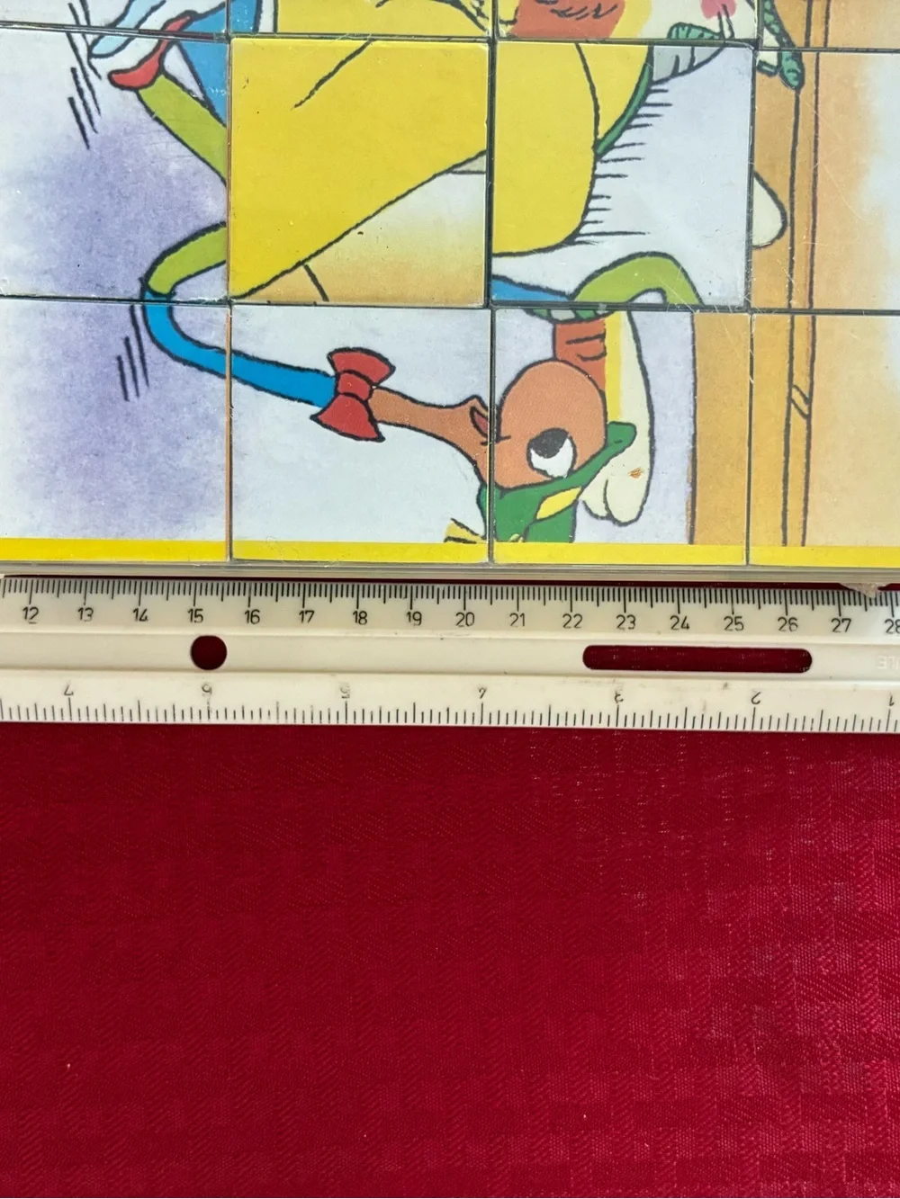 Vintage Richard Scarry Busytown 24 Wooden Blocks Puzzle with Carrying Case